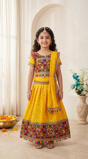 Ahhaaaa Girls' Traditional Dandiya Print Chaniya Choli | Festive Lehenga Blouse & Draped Dupatta 3-Piece Set Yellow