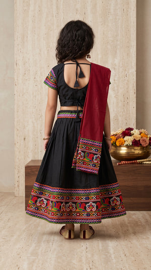 Ahhaaaa Girls' Traditional Embroidered Navratri Chaniya Choli | Festive Lehenga Blouse & Dupatta 3-Piece Set