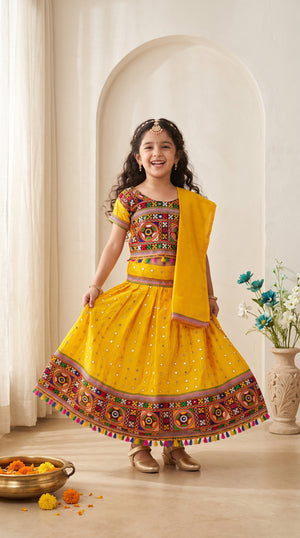 Ahhaaaa Girls' Traditional Dandiya Print Chaniya Choli | Festive Lehenga Blouse & Draped Dupatta 3-Piece Set