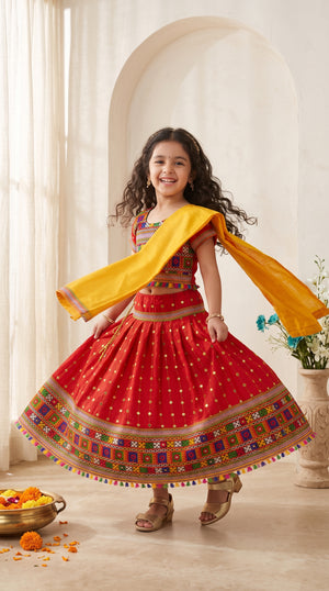 Ahhaaaa Girls' Traditional Dandiya Print Chaniya Choli | Festive Lehenga Blouse & Draped Dupatta 3-Piece Set