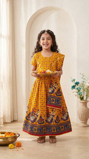 Ahhaaaa Girls' Traditional Dandiya Print Chaniya Choli | Festive Lehenga Blouse & Draped Dupatta 3-Piece Set