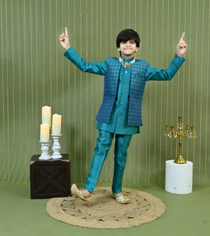 Ahhaaaa Boys Indo-Western Sherwani Kurta Set with Nehru Jacket & Maala – Kids Ethnic Party Wear