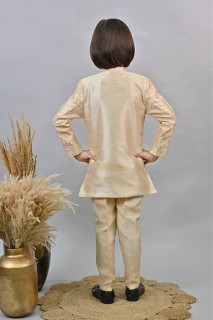 Ahhaaaa Kids Ethnic Jacquard Sequin Embellished Indo-Western Sherwani Set with Maala for Boys