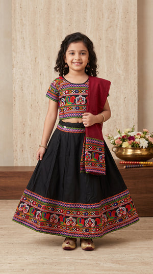 Ahhaaaa Girls' Traditional Embroidered Navratri Chaniya Choli | Festive Lehenga Blouse & Dupatta 3-Piece Set Black
