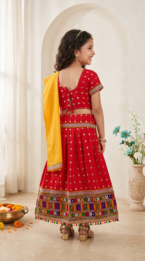Ahhaaaa Girls' Traditional Dandiya Print Chaniya Choli | Festive Lehenga Blouse & Draped Dupatta 3-Piece Set