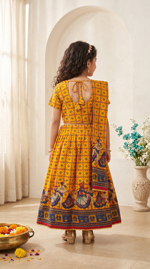 Ahhaaaa Girls' Traditional Dandiya Print Chaniya Choli | Festive Lehenga Blouse & Draped Dupatta 3-Piece Set