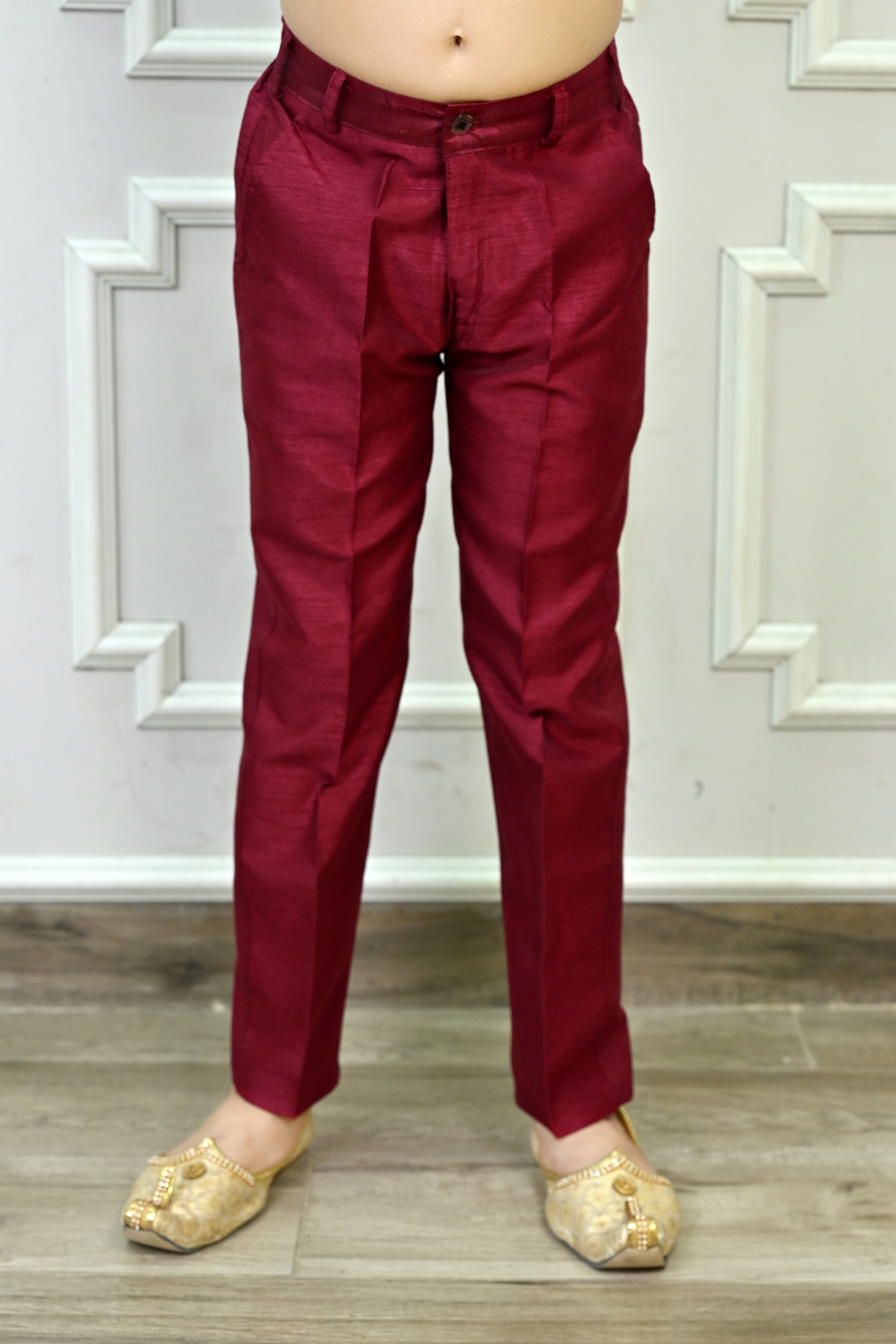 Ahhaaaa Boys Indo-Western Sherwani Kurta Set with Nehru Jacket & Maala – Kids Ethnic Party Wear