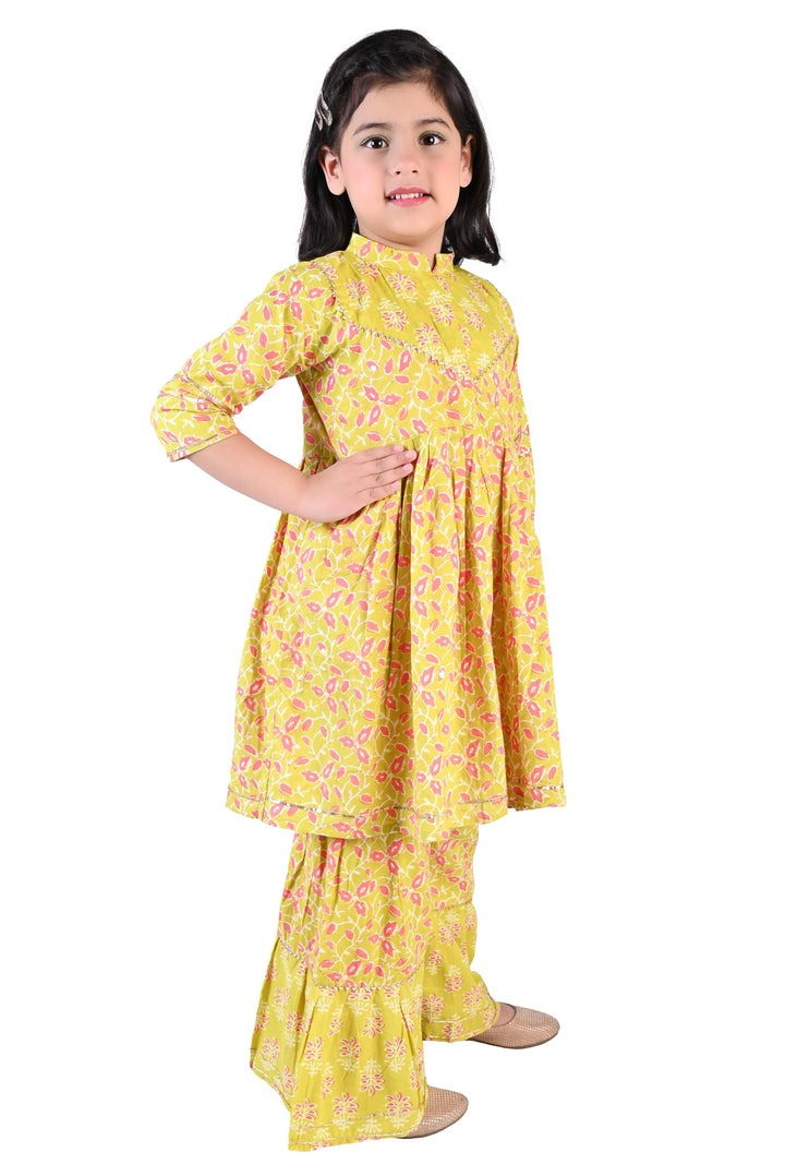 Ahhaaaa Kids Ethnic Cotton Jaipuri Print  Kurti and Sharara Set for Baby Girls - ahhaaaa.com